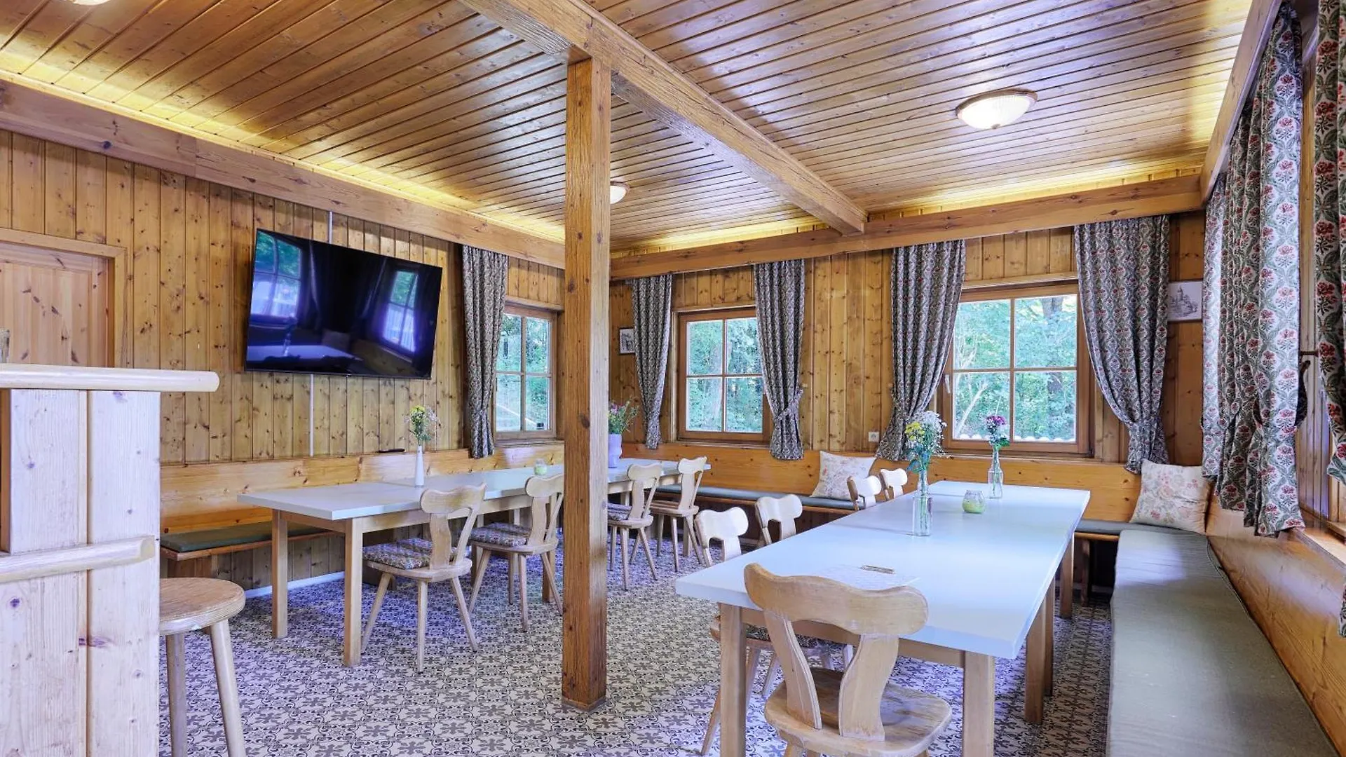 Homie Stay Luginsland Fuer Grosse Gruppen - 24 Personen Weigendorf Německo